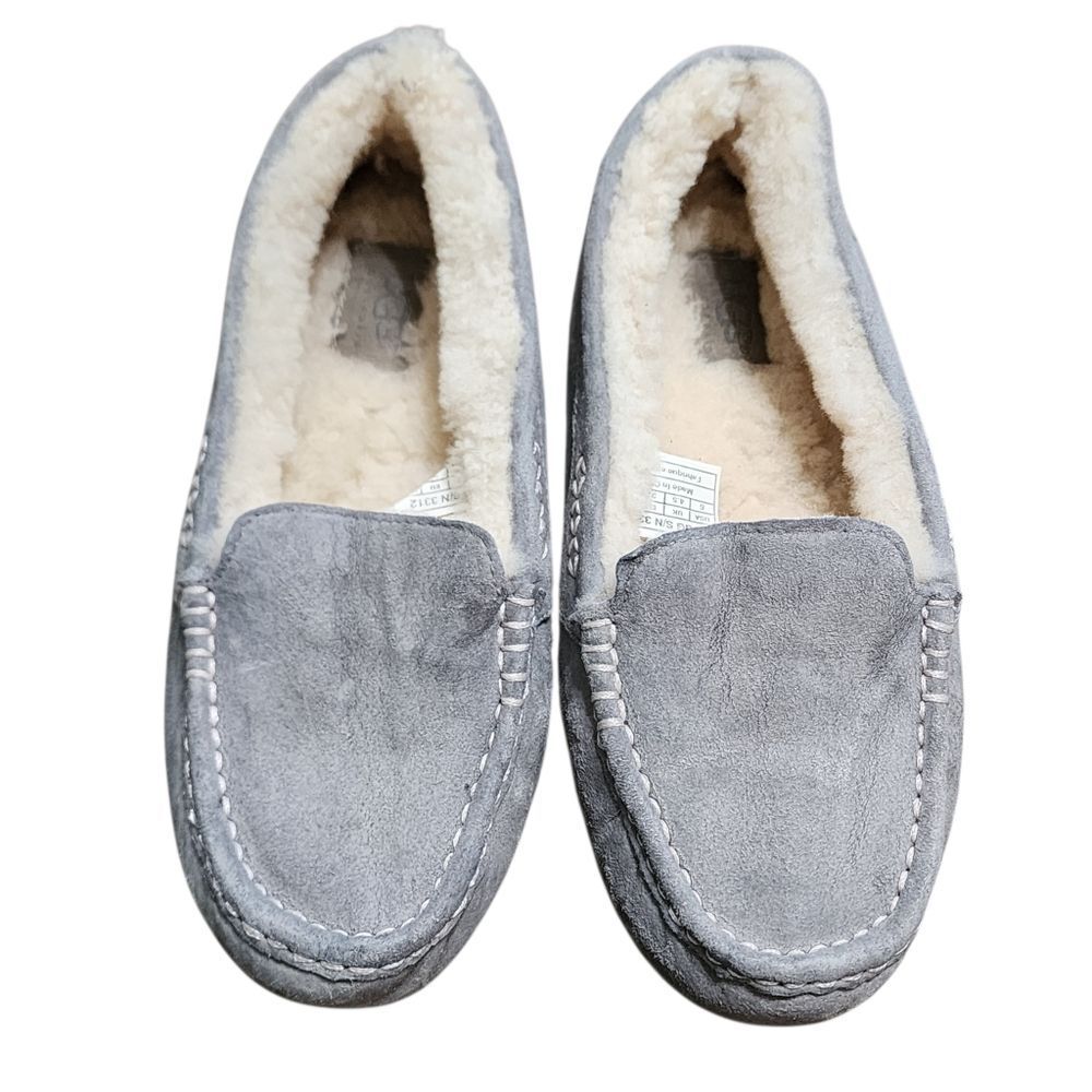 UGG Ansley Gray Suede Wool Lined Moccasin Slippers SZ 6